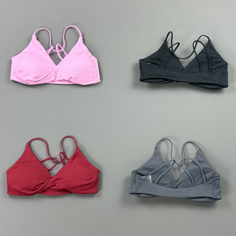 حمالة صدر رياضية نسائية من فيج - مراجعة Aquatic Sports Bra وسعره