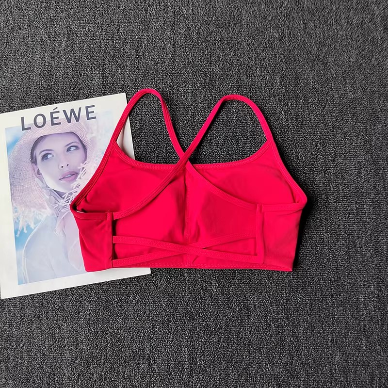 حمالة صدر رياضية ملونة بأشرطة  - مراجعة Aquatic Sports Bra وسعره